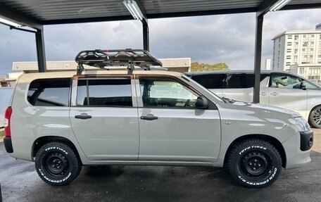 Toyota Probox I, 2022 год, 920 001 рублей, 2 фотография