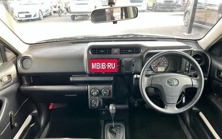 Toyota Probox I, 2022 год, 920 001 рублей, 8 фотография