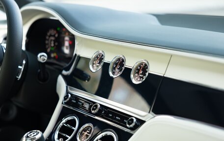 Bentley Continental GT, 2025 год, 53 818 200 рублей, 25 фотография