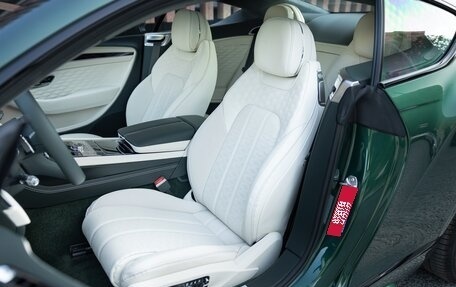 Bentley Continental GT, 2025 год, 53 818 200 рублей, 28 фотография