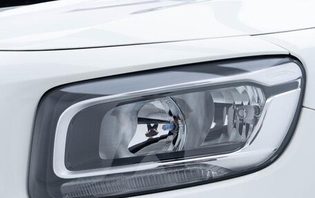 Mercedes-Benz GLB, 2021 год, 2 250 000 рублей, 18 фотография