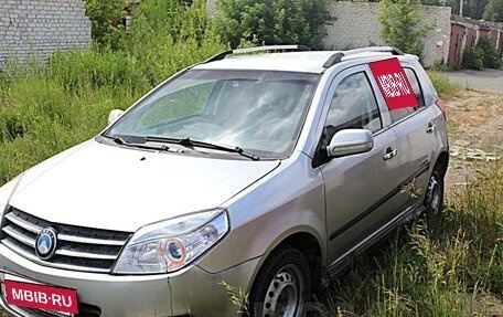 Geely MK Cross I, 2013 год, 270 000 рублей, 19 фотография