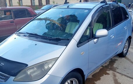 Mitsubishi Colt VI рестайлинг, 2004 год, 380 000 рублей, 2 фотография