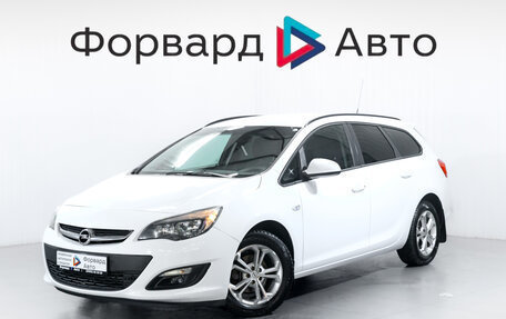 Opel Astra J, 2014 год, 799 900 рублей, 3 фотография