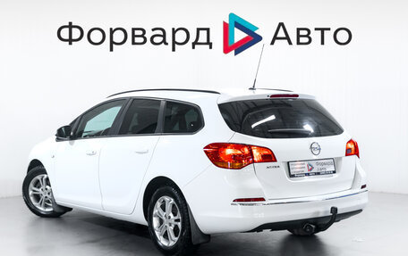 Opel Astra J, 2014 год, 799 900 рублей, 5 фотография