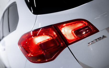 Opel Astra J, 2014 год, 799 900 рублей, 11 фотография