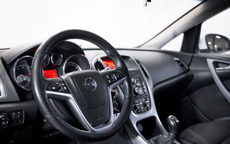 Opel Astra J, 2014 год, 799 900 рублей, 13 фотография