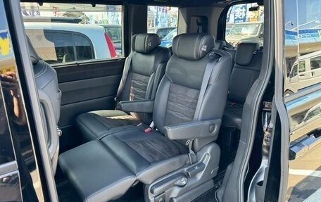 Honda Stepwgn, 2022 год, 2 070 000 рублей, 19 фотография