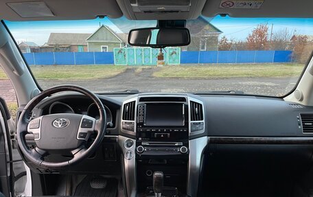 Toyota Land Cruiser 200, 2014 год, 4 700 000 рублей, 22 фотография