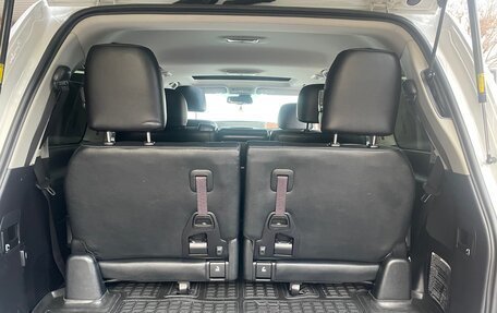 Toyota Land Cruiser 200, 2014 год, 4 700 000 рублей, 19 фотография