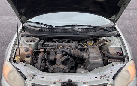 Dodge Stratus II, 2005 год, 210 000 рублей, 4 фотография