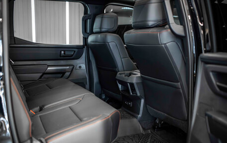 Toyota Tundra, 2024 год, 9 899 999 рублей, 21 фотография