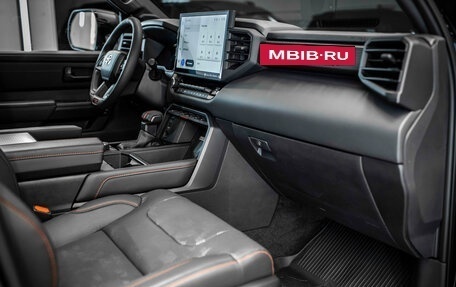 Toyota Tundra, 2024 год, 9 899 999 рублей, 24 фотография