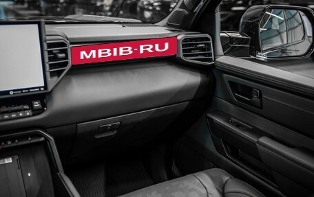 Toyota Tundra, 2024 год, 9 899 999 рублей, 31 фотография