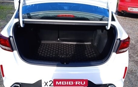 KIA Rio IV, 2021 год, 1 820 000 рублей, 9 фотография