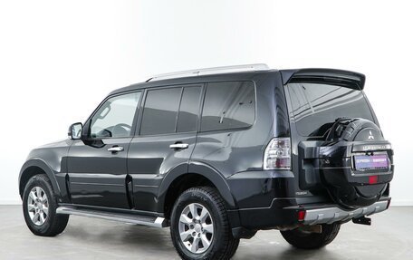 Mitsubishi Pajero IV, 2013 год, 1 949 097 рублей, 2 фотография