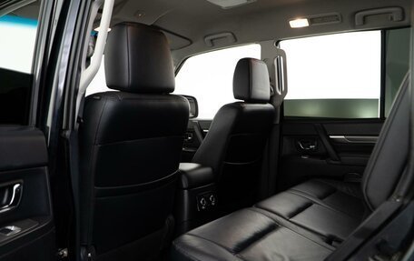 Mitsubishi Pajero IV, 2013 год, 1 949 097 рублей, 11 фотография