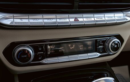 FAW Bestune T77, 2024 год, 2 095 000 рублей, 15 фотография