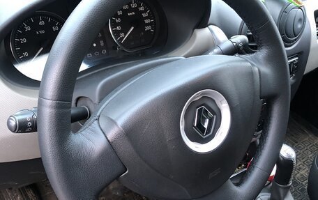 Renault Sandero I, 2013 год, 550 000 рублей, 10 фотография
