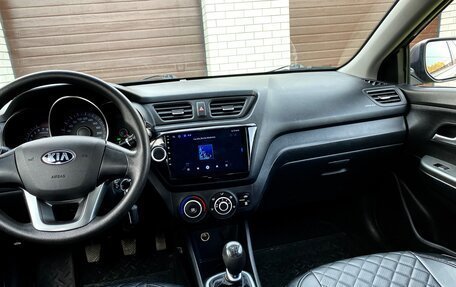 KIA Rio III рестайлинг, 2013 год, 735 000 рублей, 9 фотография