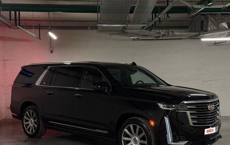 Cadillac Escalade V, 2022 год, 10 899 999 рублей, 3 фотография