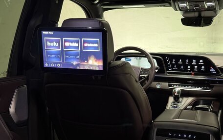 Cadillac Escalade V, 2022 год, 10 899 999 рублей, 23 фотография