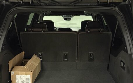 Cadillac Escalade V, 2022 год, 10 899 999 рублей, 18 фотография