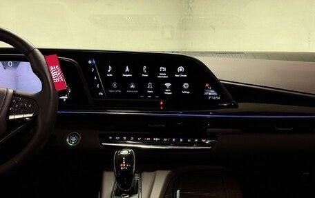 Cadillac Escalade V, 2022 год, 10 899 999 рублей, 27 фотография