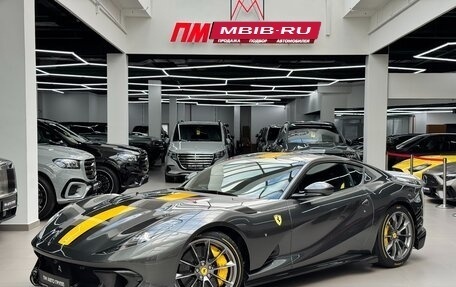 Ferrari 812, 2022 год, 200 000 000 рублей, 3 фотография