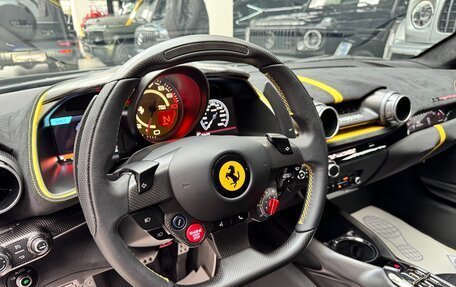 Ferrari 812, 2022 год, 200 000 000 рублей, 22 фотография