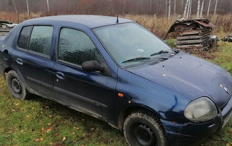 Renault Clio III, 2001 год, 75 000 рублей, 2 фотография