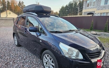 Toyota Verso I, 2010 год, 950 000 рублей, 10 фотография