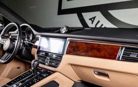 Porsche Macan I рестайлинг, 2024 год, 9 773 918 рублей, 24 фотография