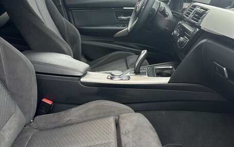 BMW 3 серия, 2018 год, 2 800 000 рублей, 13 фотография