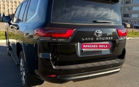 Toyota Land Cruiser, 2024 год, 13 900 000 рублей, 5 фотография