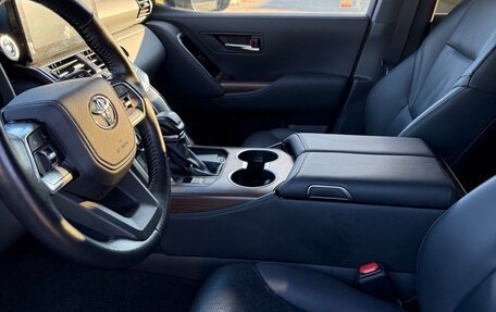 Toyota Land Cruiser, 2024 год, 13 900 000 рублей, 13 фотография