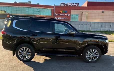 Toyota Land Cruiser, 2024 год, 13 900 000 рублей, 18 фотография