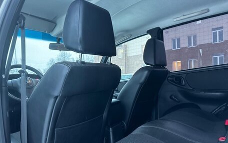 Chevrolet Niva I рестайлинг, 2015 год, 27 фотография