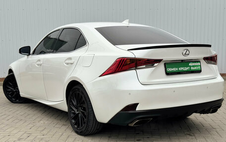 Lexus IS III, 2018 год, 2 450 000 рублей, 7 фотография