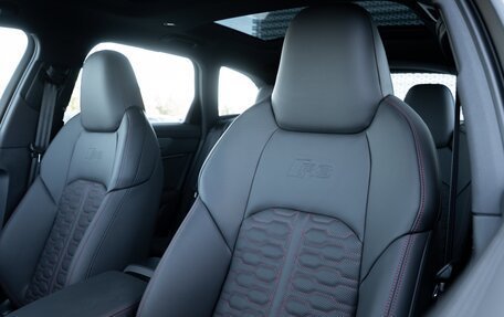 Audi RS 6, 2025 год, 19 985 600 рублей, 7 фотография