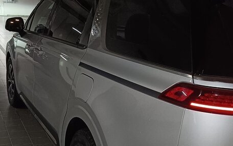 KIA Carnival, 2022 год, 4 000 000 рублей, 3 фотография