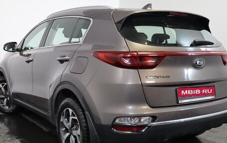 KIA Sportage IV рестайлинг, 2020 год, 1 899 000 рублей, 6 фотография