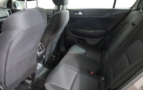 KIA Sportage IV рестайлинг, 2020 год, 1 899 000 рублей, 14 фотография