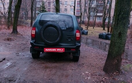 Chevrolet Niva I рестайлинг, 2006 год, 235 000 рублей, 3 фотография