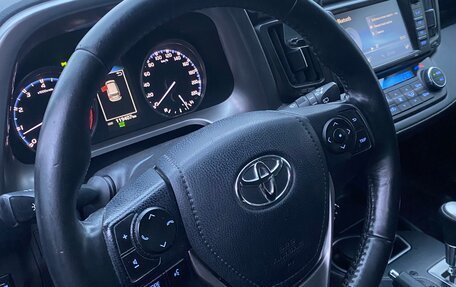 Toyota RAV4, 2017 год, 2 680 000 рублей, 9 фотография