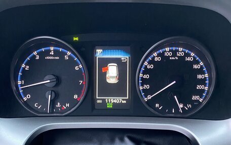 Toyota RAV4, 2017 год, 2 680 000 рублей, 19 фотография