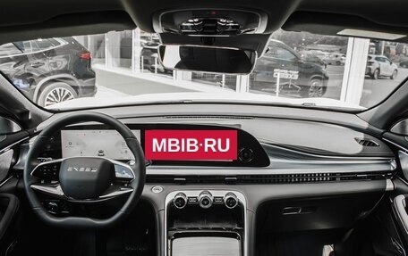 CheryExeed TXL, 2024 год, 3 700 000 рублей, 14 фотография