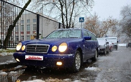 Mercedes-Benz E-Класс, 1998 год, 499 000 рублей, 1 фотография