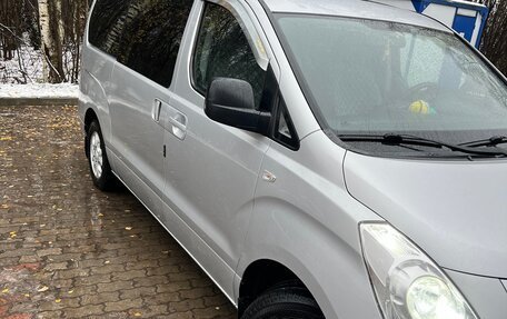 Hyundai Grand Starex Grand Starex I рестайлинг 2, 2009 год, 1 540 000 рублей, 15 фотография