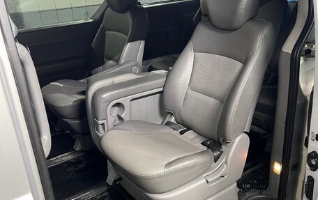 Hyundai Grand Starex Grand Starex I рестайлинг 2, 2009 год, 1 540 000 рублей, 27 фотография